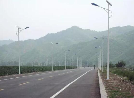 光伏太陽能路燈的發電原理和配置是怎樣的