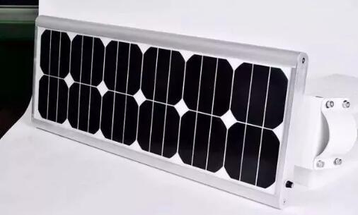 光伏的太陽能路燈發電究竟是怎樣的原理和配置(圖1) 光伏太陽能路燈