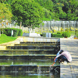 發電光伏補貼明細的背后是有喜也有憂(圖1) 浙江太陽能發電板廠家